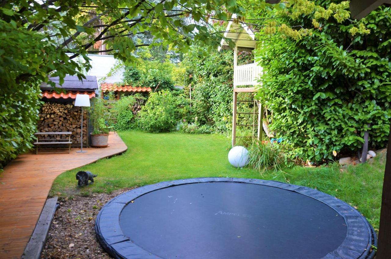 Gaestezimmer Mit Garten In Fischeln Крефелд Екстериор снимка