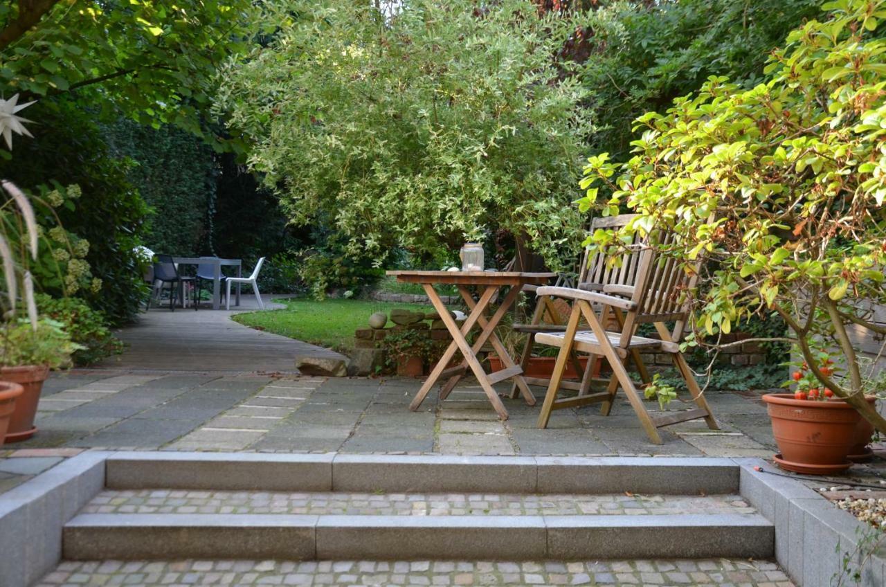 Gaestezimmer Mit Garten In Fischeln Крефелд Екстериор снимка